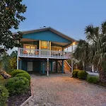 Walk To Beach Restaurants Fire Pit Large Porch